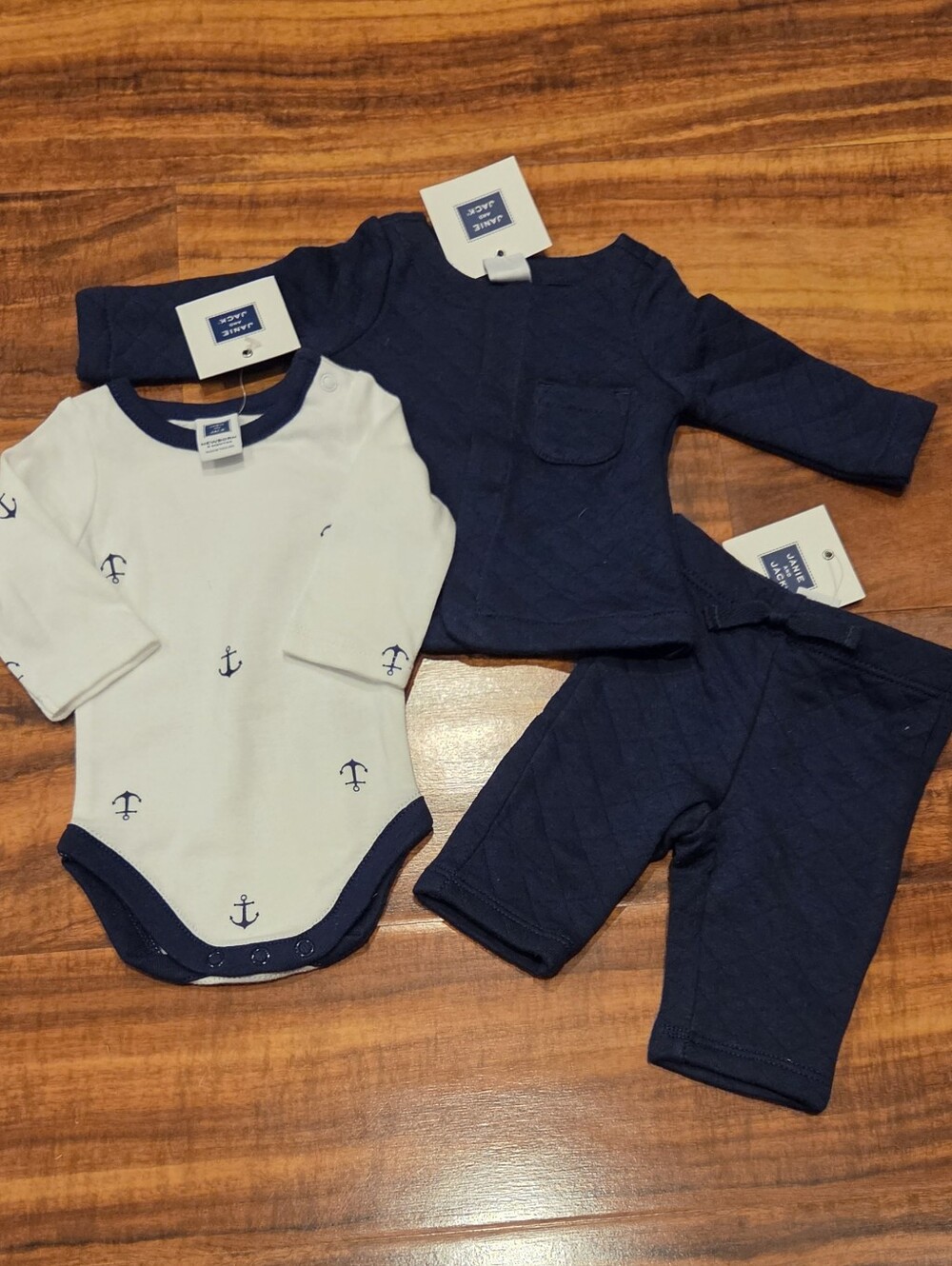 Janie and Jack NWT Newborn Navy Quilted Top w/ Pants  and Anchor Bodysuit Set